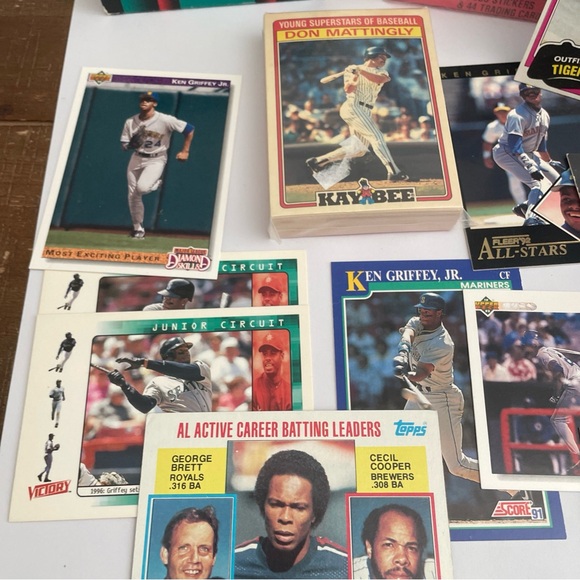 Kids Trading Cards Fun Bundle!  Complete sets Griffey Jr. Cards & Much More! - Picture 5 of 7